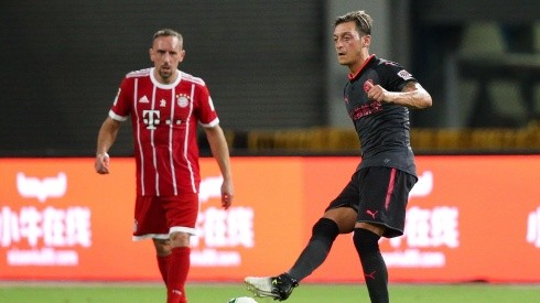 Franck Ribéry, Mesut Özil (Foto: Getty)