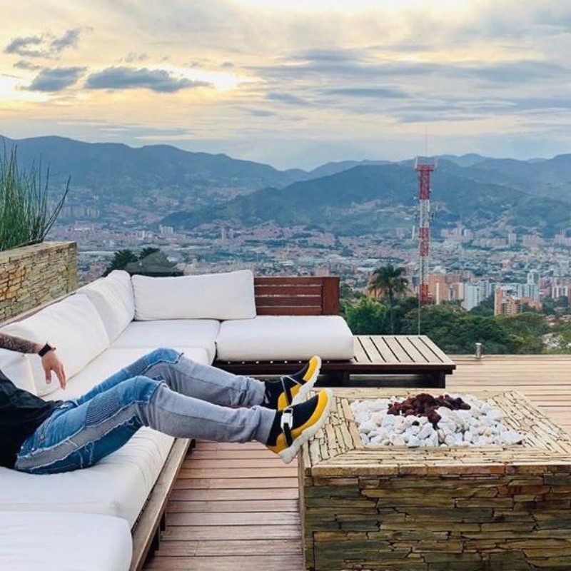 Las mejores fotos de James Rodríguez durante sus vacaciones en Medellín