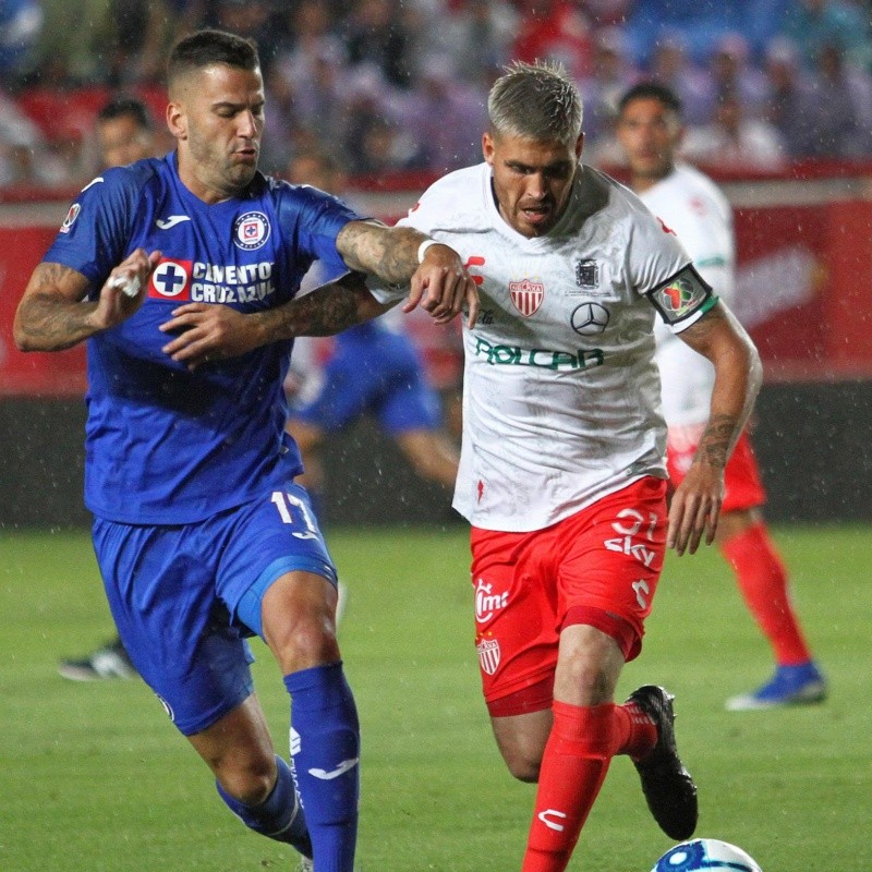 En un partido de locos, Cruz Azul y Necaxa igualaron sin goles