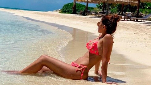 Antonela Roccuzzo subió una foto en bikini con 3 amigas y Evangelina Anderson dejó su comentario