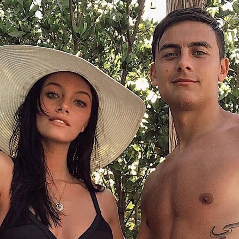 Oriana Sabatini subió una foto sin nada de ropa y Paulo Dybala le dijo que se puso a 100 grados