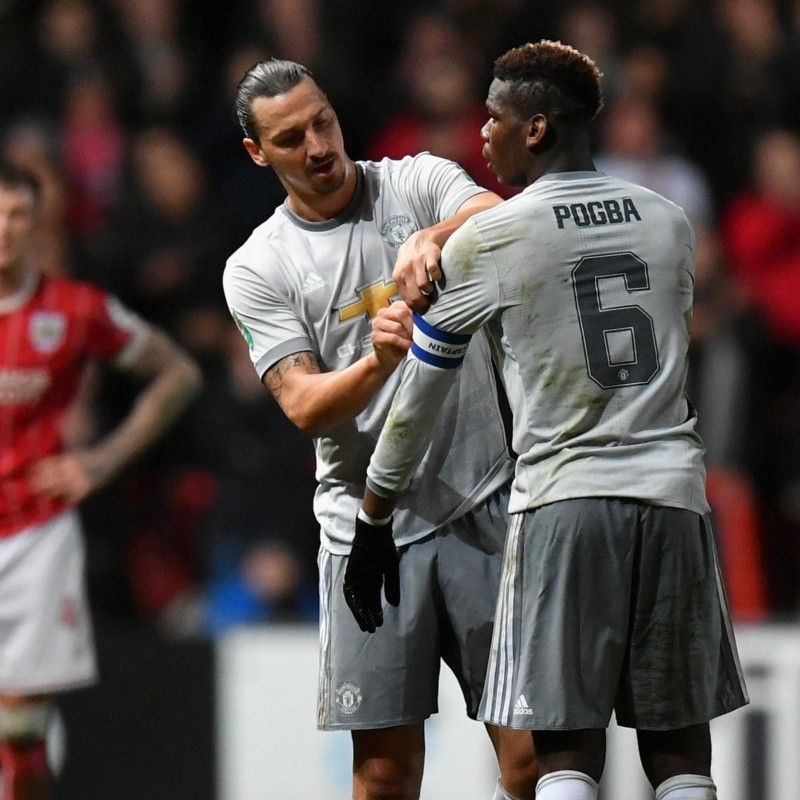 Ibrahimovic le pide a Manchester United que le permita marcharse a Pogba