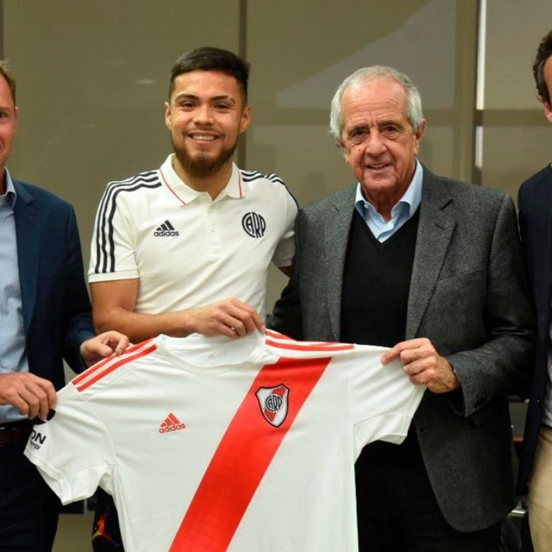 ¡El primer refuerzo! River hizo oficial la llegada de Paulo Díaz