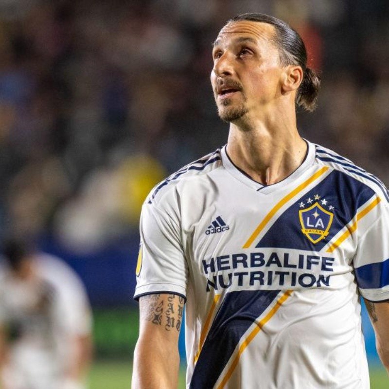 Se sigue portando mal: Ibrahimovic volvió a ser multado por la MLS