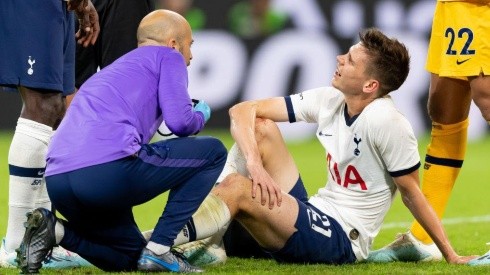 Juan Foyth, tras haber sufrido su lesión.