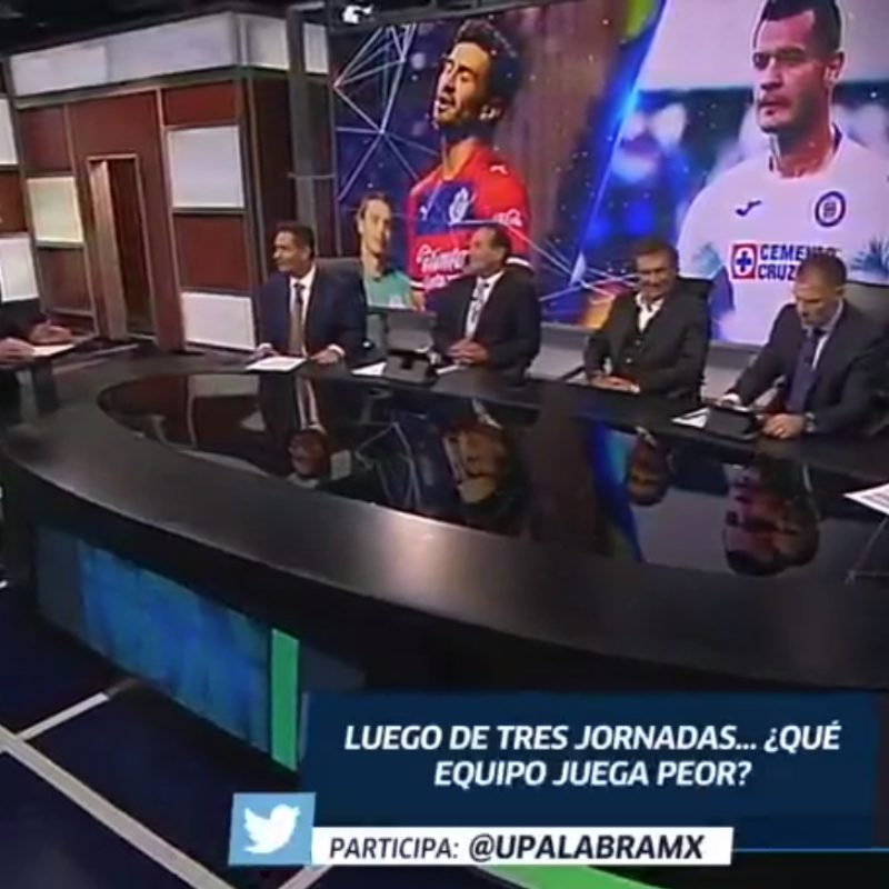 Debate en Fox Sports: ¿Quién juega peor, Chivas o Cruz Azul?