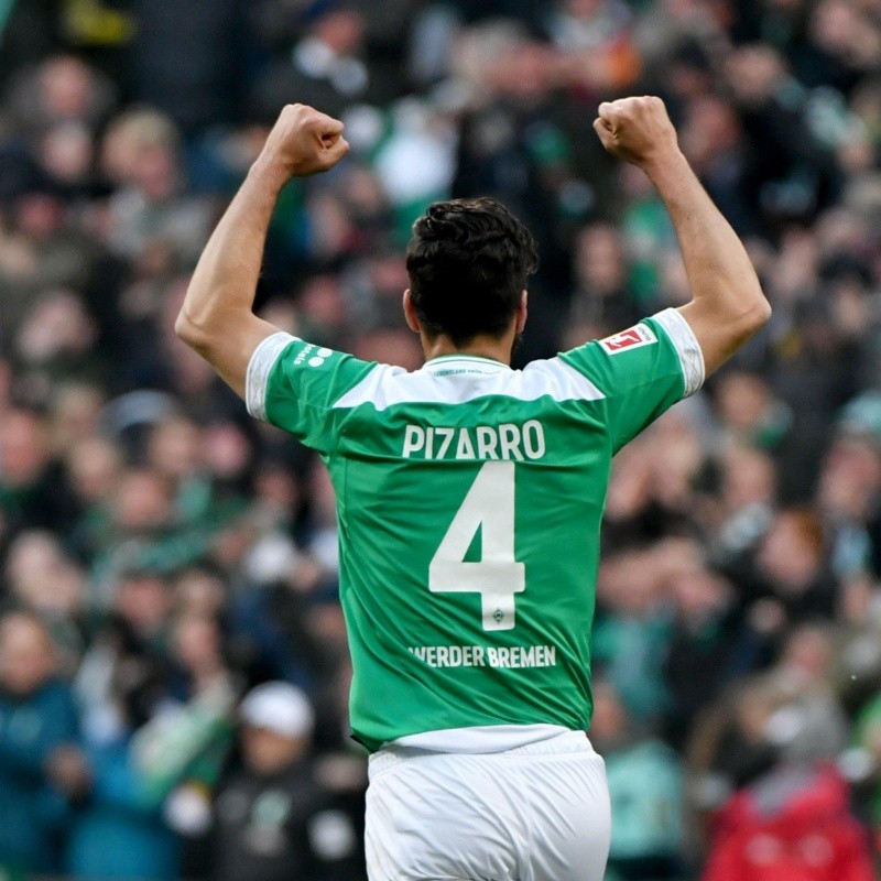 Siempre con confianza: Claudio Pizarro hizo publicación en Instagram y se llamó "ganador"