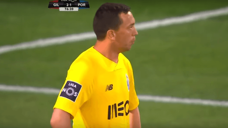 Porto perdió pero la afición ya ama a Agustín Marchesín