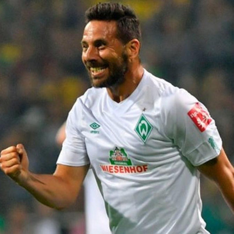 ¡Sigue vigente! Claudio Pizarro anotó un doblete con el Werder Bremen en la Copa Alemana