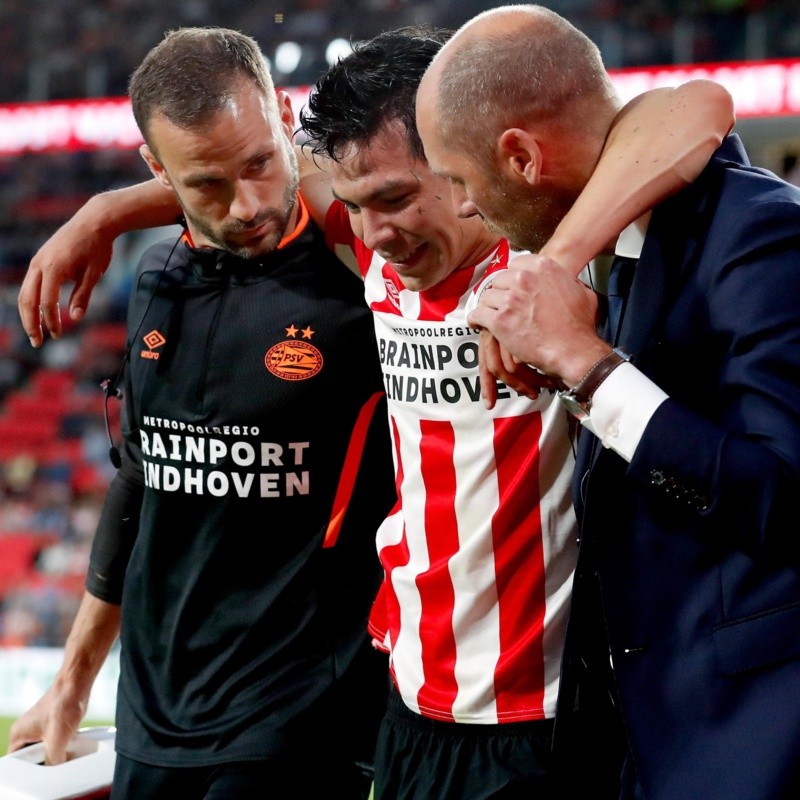 Hirving Lozano salió lesionado en el juego del PSV: ¿Corre riesgo su pase al Nápoli?