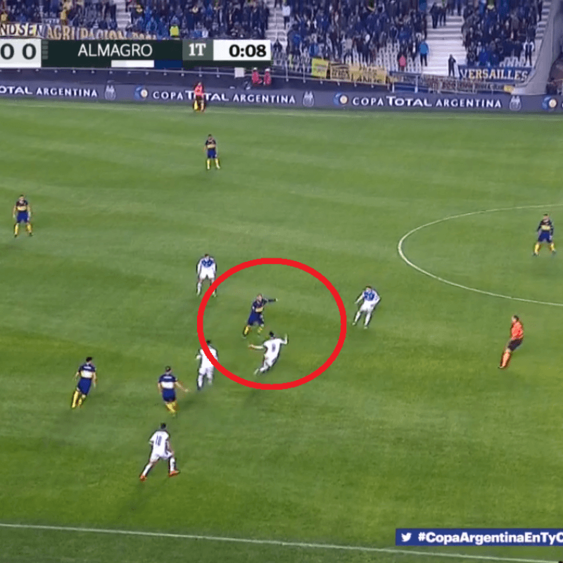 Video: la primera pelota que tocó De Rossi fue a lo Boca