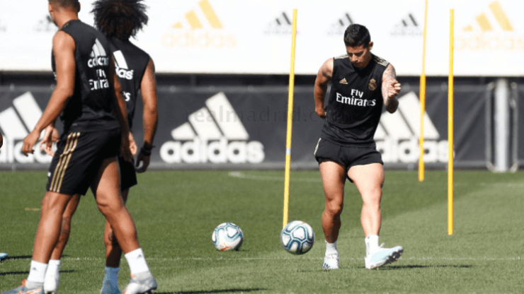 ¡Más razones para Zidane! Nuevo golazo de James en entrenamiento