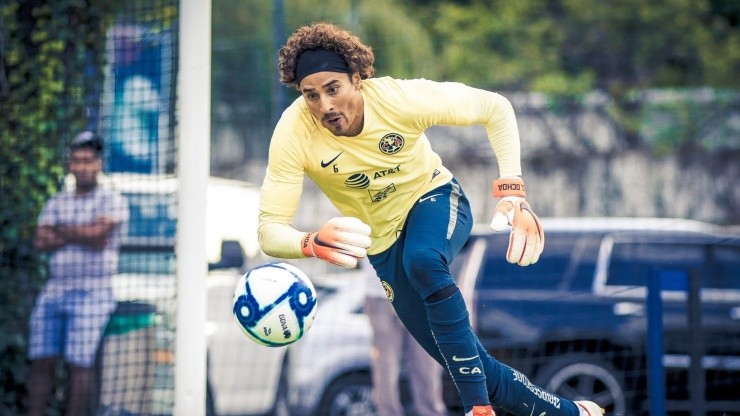 Ochoa, durante un entrenamiento en Coapa. (Foto: Instagram Guillermo Ochoa)