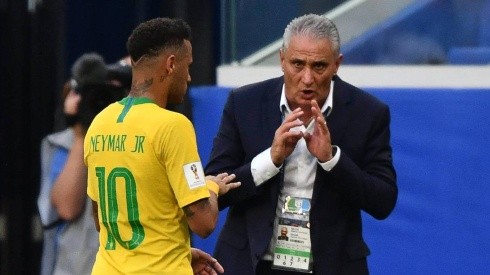 Tite confesó que habló con Neymar sobre su futuro: "Me dijo que está tranquilo"