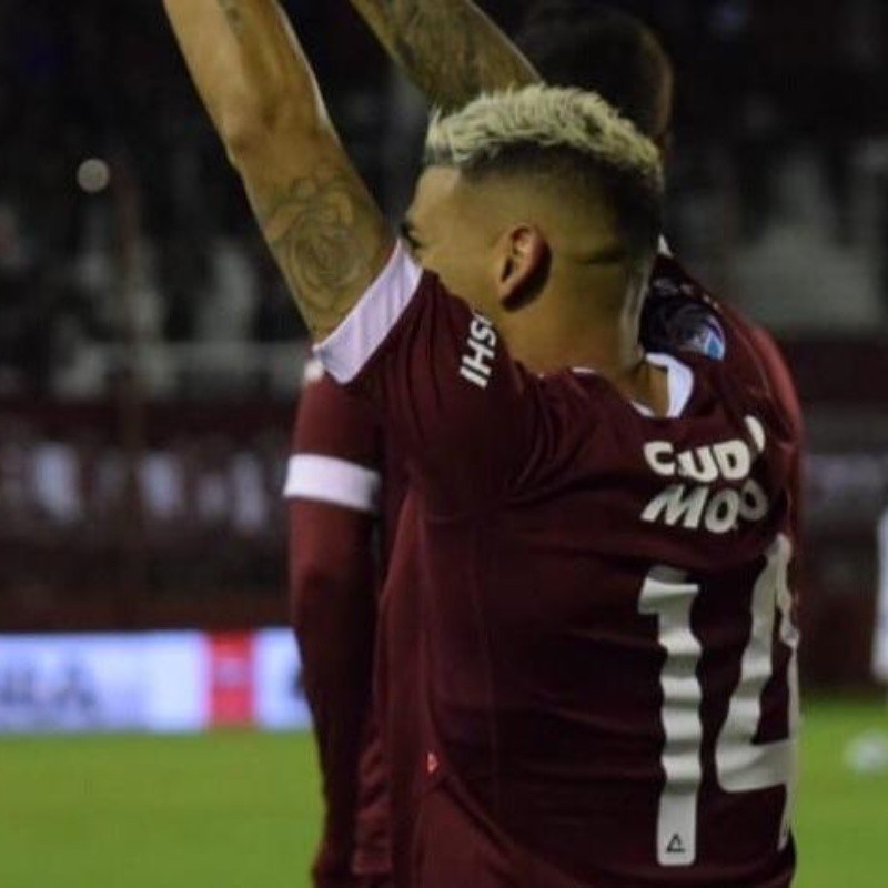 Lanús le ganó un partidazo a Vélez y tomó aire en la lucha por no descender