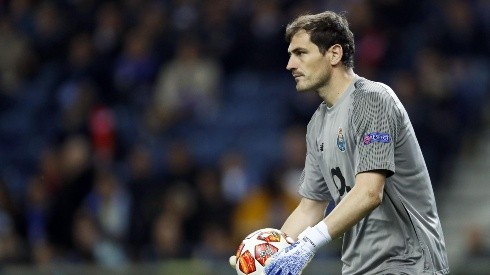 ¿Preocupación para Agustín Marchesín? Iker Casillas podría volver en diciembre