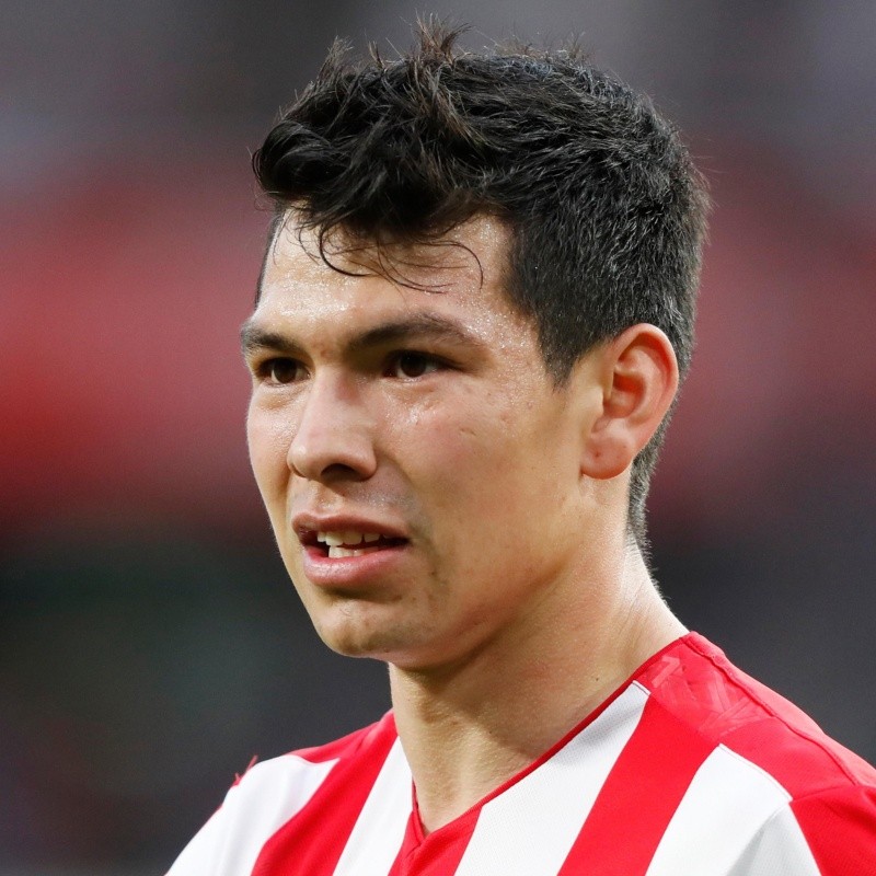 ¿Cuando firma Hirving Lozano?