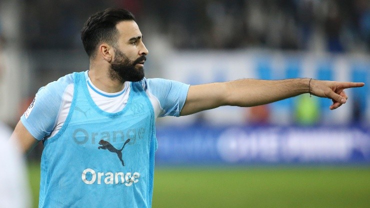 Adil Rami, pretendido por Tigres, abierto a escuchar ofertas desde el exterior