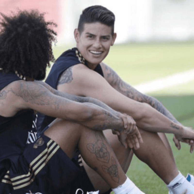 Cincuenta y cincuenta: James Rodríguez tiene un único competidor por la titularidad ante Valladolid