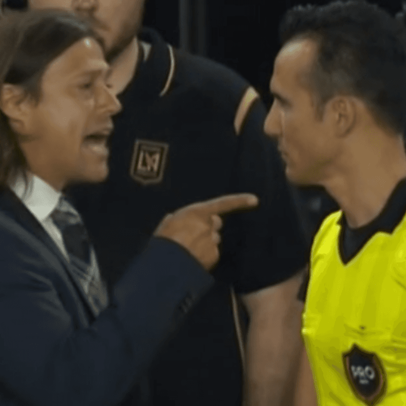 Almeyda enloqueció y fue expulsado en Estados Unidos