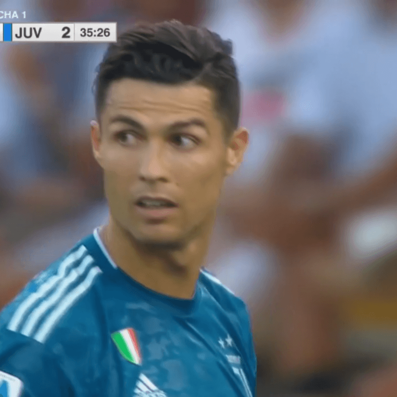 ¡Por el hombro! Insólito el gol que le anuló el VAR a Cristiano Ronaldo