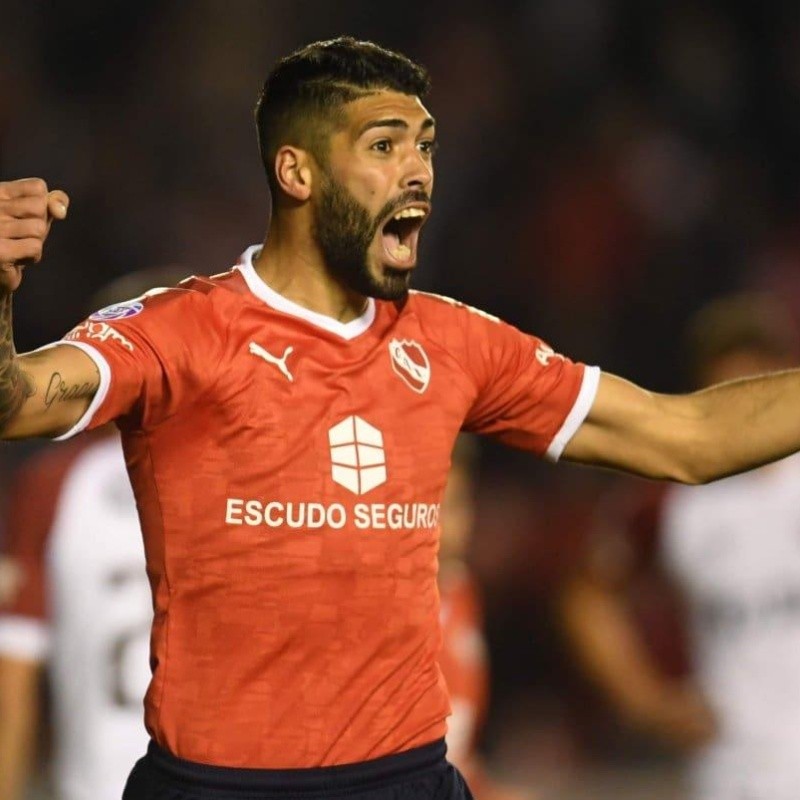 Rojo de alegría: Independiente recuperó la sonrisa derrotando a Colón