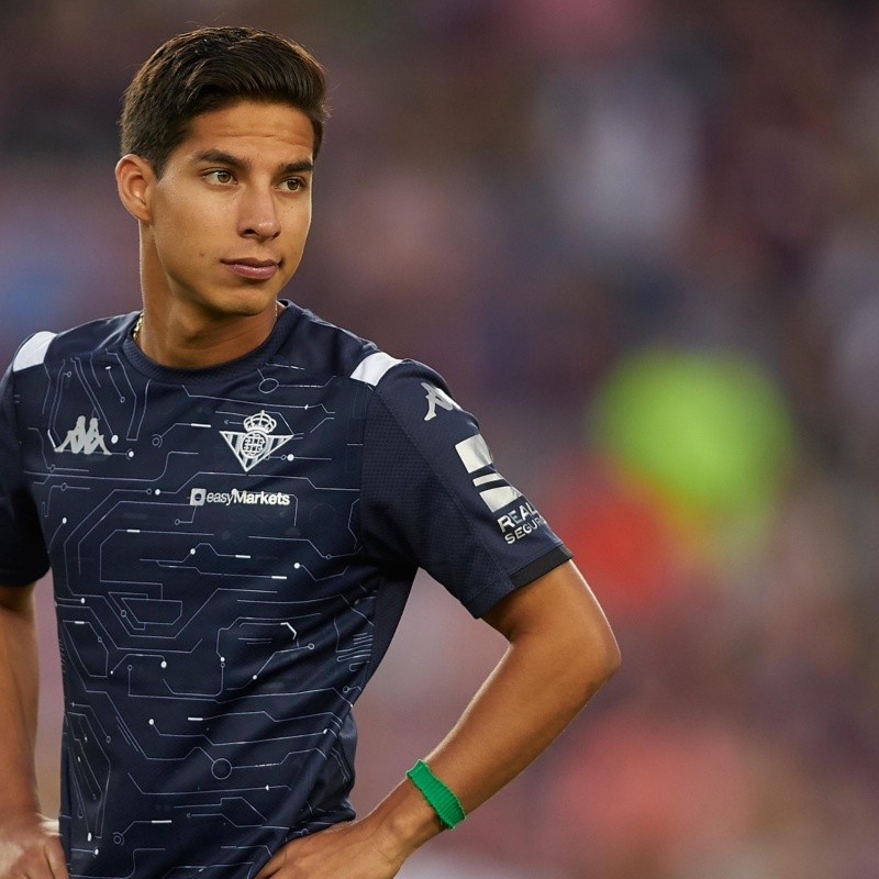 Lainez quedó otra vez fuera de la convocatoria de Betis