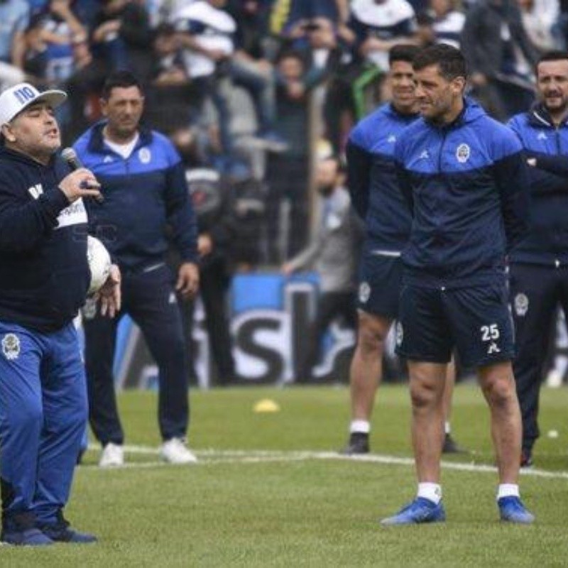 La primera promesa de Maradona a los hinchas de Gimnasia de La Plata