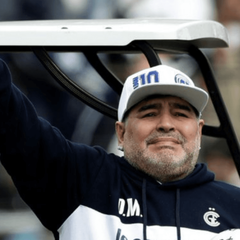 Maradona apuntó directo a los responsables de su ausencia en Argentina: "Blatter y Grondona"