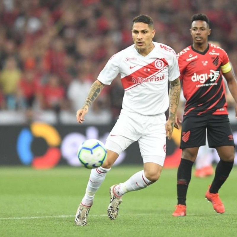 Todo en la vuelta: Guerrero jugó en la derrota 1-0 del Inter en la ida de la final de la Copa de Brasil