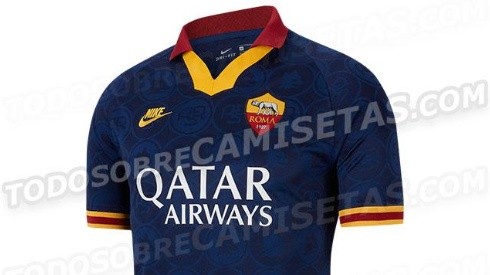 Deme mil: Roma sacó una nueva camiseta y el estilo retro enamoró a todos