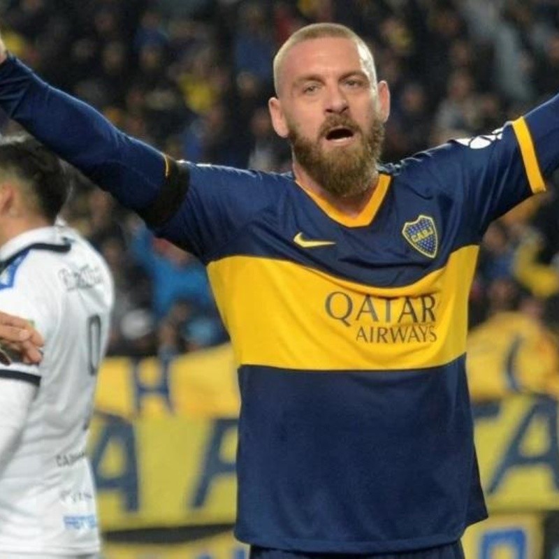 De Rossi le mandó su camiseta de Boca a un jugador de Italia y éste la presumió en Instagram