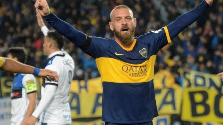 Daniele De Rossi festejando su tanto en Boca.