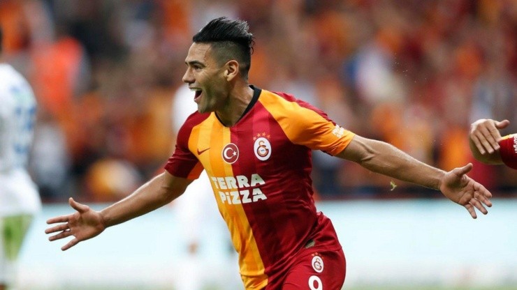 Impacto inmediato: Falcao debutó en Galatasaray y marcó el gol del triunfo