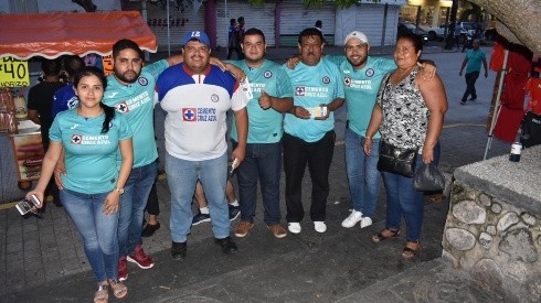 Veracruz celeste: Afición invade el Puerto para juego ante Tiburones