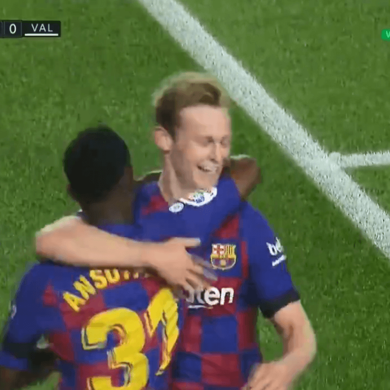 Ansu Fati le pintó la cara a Garay para que de Jong marque su primer gol con Barcelona