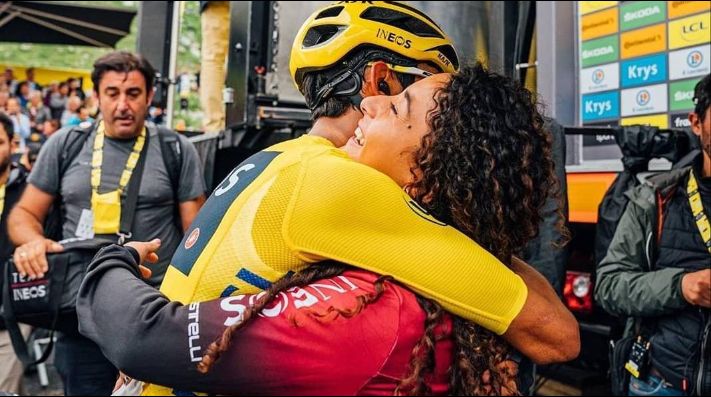 Novia de Egan Bernal estalla en Facebook por críticas al ...