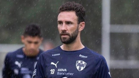 Gran gesto de Layún y Zaldívar con niños sordos