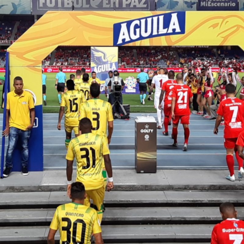 América de Cali hizo todo por el partido, pero Bucaramanga con un tiro le bastó para empatarlo