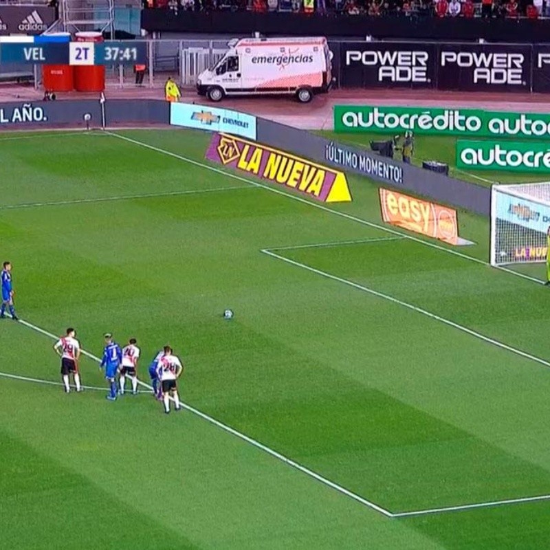 Se lo provocaron y lo metió: de penal, Almada puso el 2 a 1 para Vélez ante River