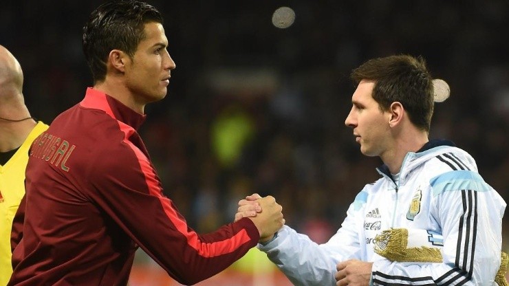 Cristiano Ronaldo y Lionel Messi en uno de sus tantos cruces.