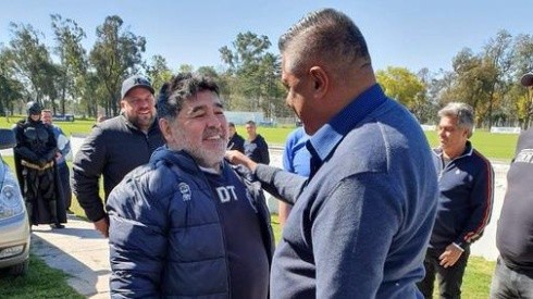 Chiqui Tapia: "Estoy feliz por tener cerca a Maradona"