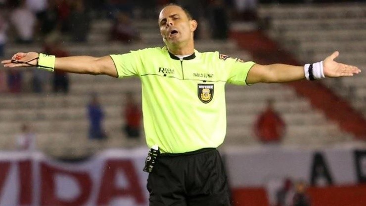 Pablo Lunati en un partido por el torneo argentino.