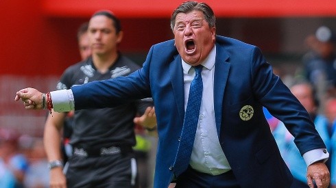 Se cansó: Miguel Herrera borró a un referente del América