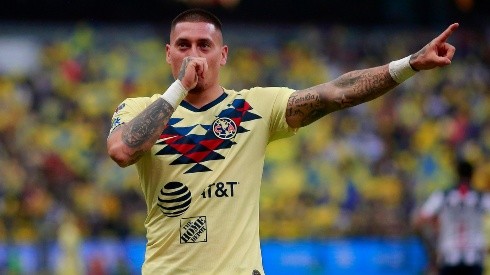 ¿Debe ir a la banca Nico contra Cruz Azul?