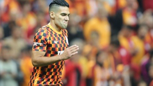 Fue un gran referente en el Galatasaray y afirmó haberse juntado con Falcao cuando lo ficharon