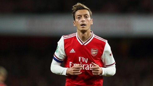 En Inglaterra aseguran que "Özil teme haber jugado su último partido con el Arsenal"