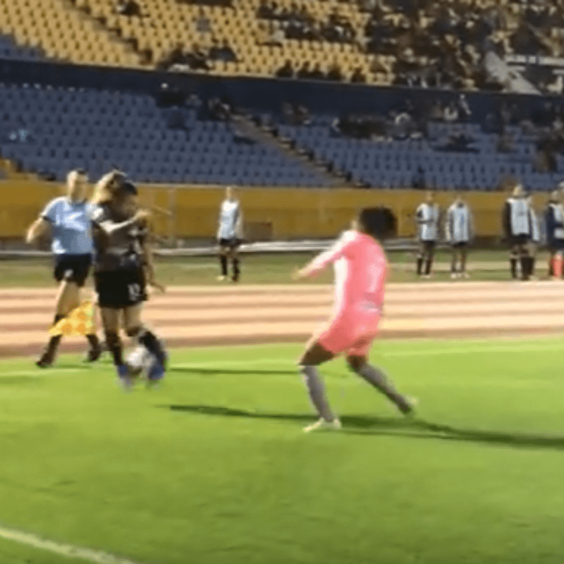 Atrevida: el lujo viral de Cacau en la Libertadores Femenina