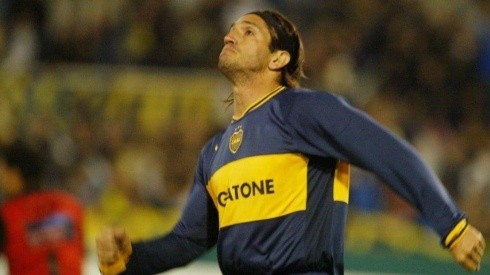 Bruno Marioni defendiendo la camiseta de Boca.