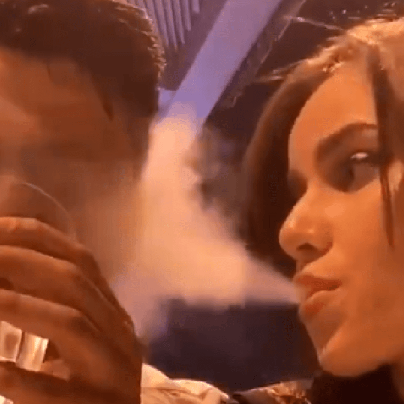 Video viral: ella le tiró el humo de su cigarrillo y él se puso diabólico